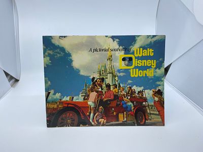 A Pictorial Souvenir of Walt Disney World 1971 Book