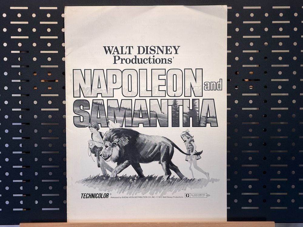 Napoleon and Samantha Walt Disney Productions 1972 Movie Press Book and Ad Pad