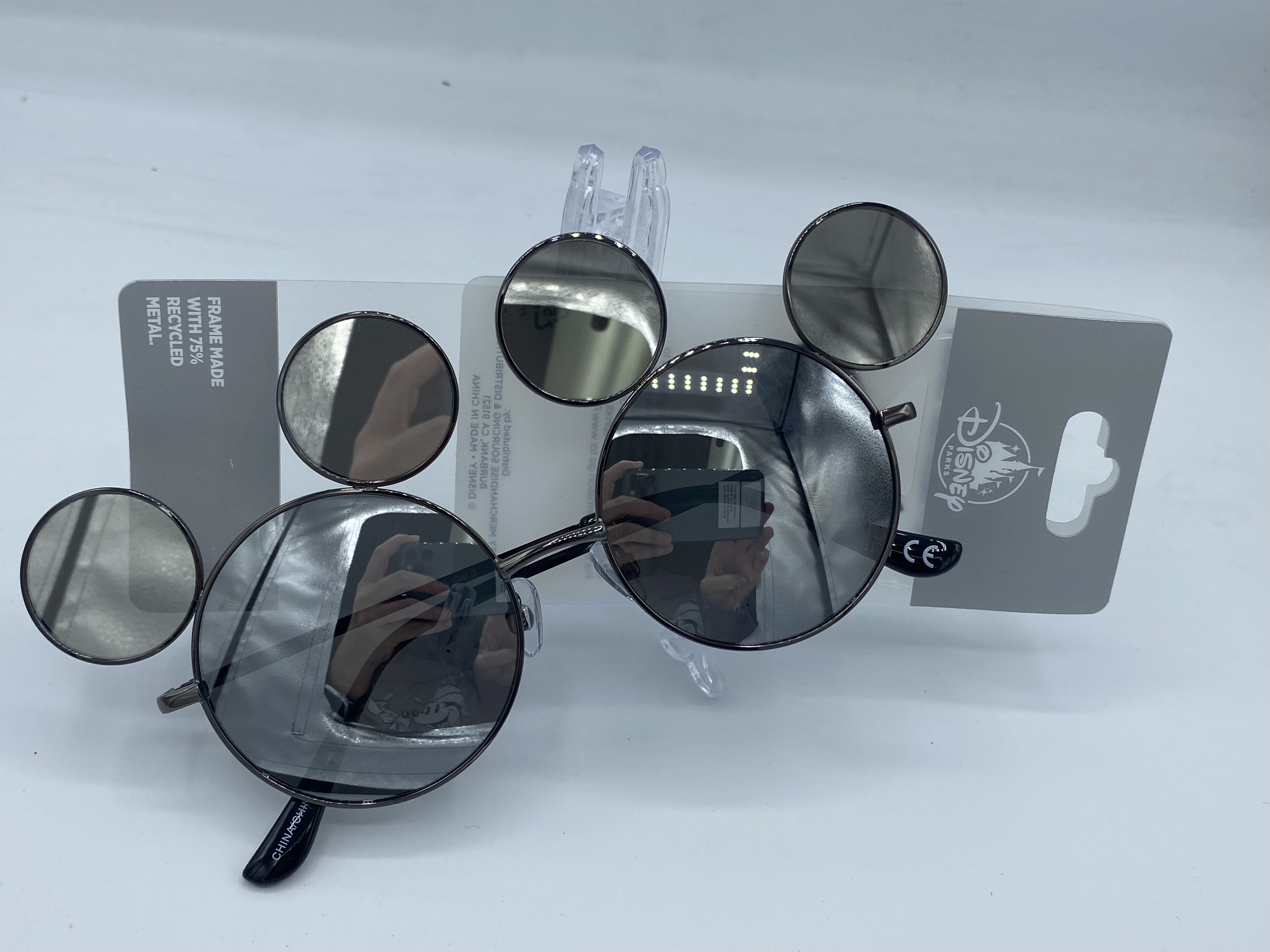 Mickey Mouse Sunglasses With Bag Clip Case