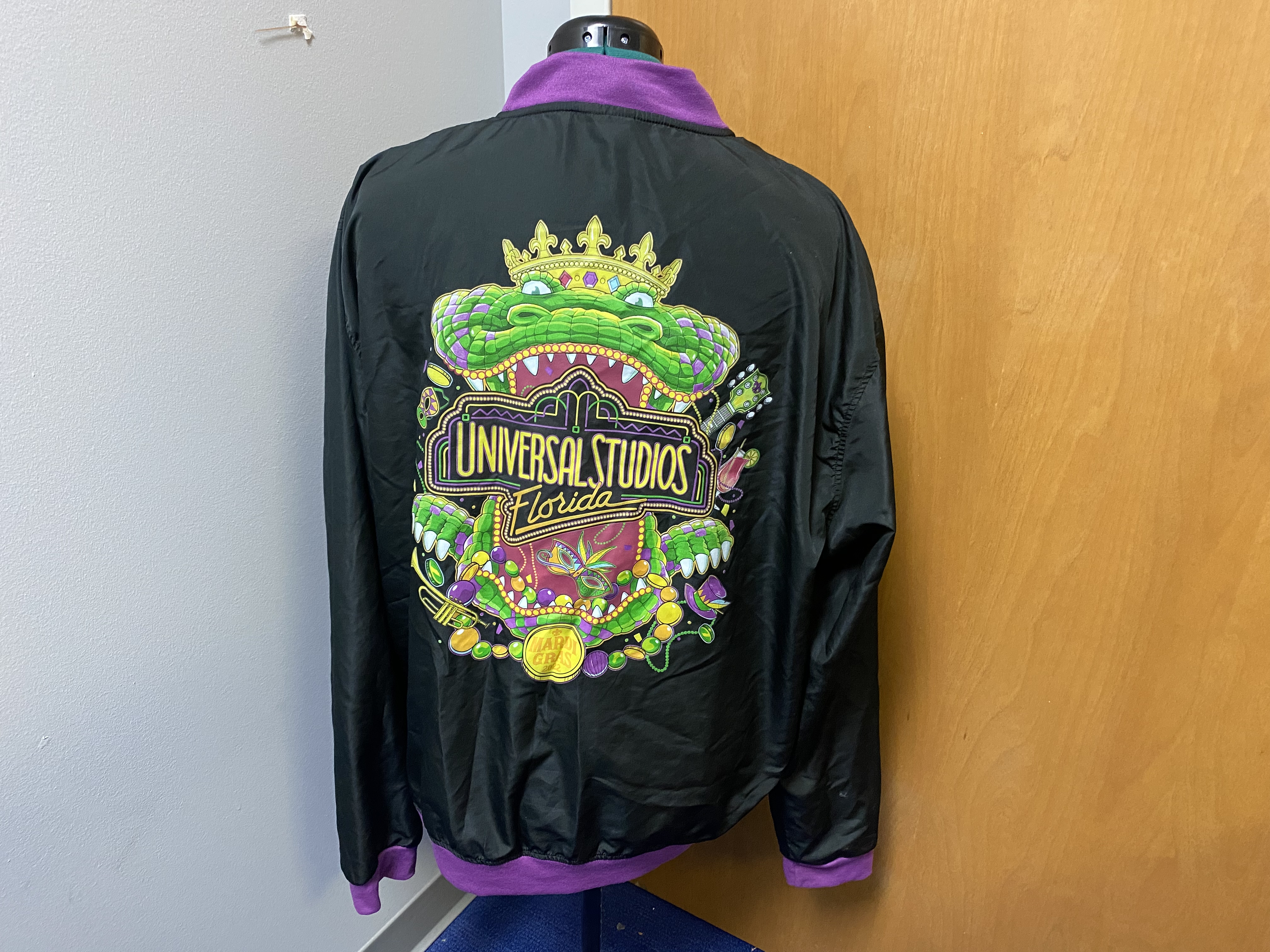 Universal Studios Marci Gras 2022 Windbreaker Jacket 2X