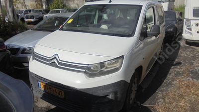 סיטרואן ברלינגו מודל 2021. 124,445 ק"מ