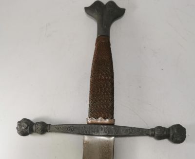 LARGE ORNATE TOLEDO STEEL SWORD IN THE STYLE OF KING CARLOS V OF SPAIN 1830'S TO 40'S 41 INCHES 