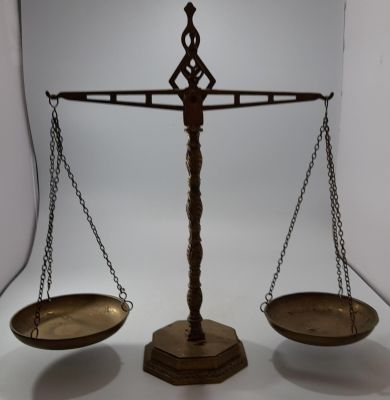 VINTAGE BRASS BALENCE SCALES - 17 INCHES X 18 INCHES