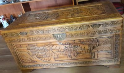 HAND CARVED ORIENTAL CAMPHOR CHEST - CARVED ON ALL FOUR SIDES &amp; LID - VERY CLEAN INSIDE - 