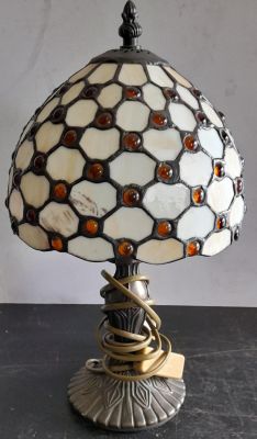 ART NOUVEAU STYLE TIFFANY LAMP IN VGC