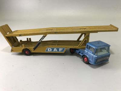 1969 MATCHBOX 'DAF' CAR TRANSPORTER KING SIZE NO K-II IN GOOD CONDITION, 10" LONG, ( one tyre 