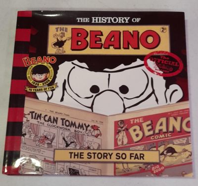 COLLECTOR'S LARGE VOLUME - THE HISTORY OF THE BEANO IN VGC