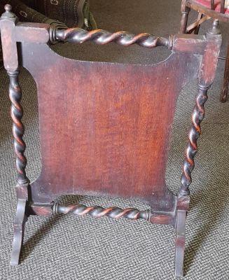 VICTORIAN OAK BARLEY TWIST FIRE SCREEN 26 X 19 INCHES