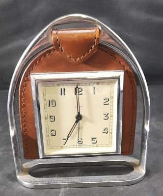 VINTAGE SMITH'S CHROME AND LEATHER STIRRUP ALARM CLOCK, 5-5" HIGH