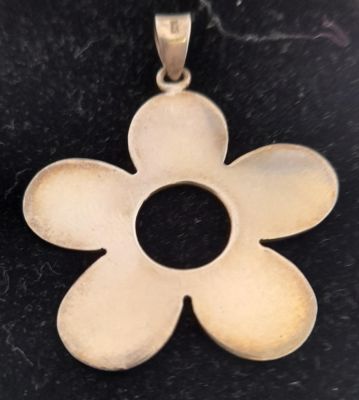 925 SILVER FLOWER PENDANT