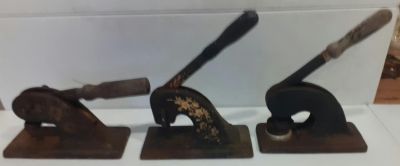 3 X VICTORIAN STAMP/SEAL PRESSES