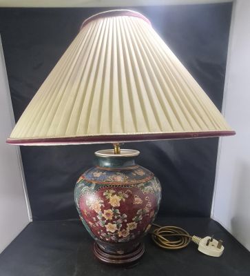 ORNATE ORIENTAL CERAMIC LAMP &amp; SHADE IN VGC, STANDS 14" MINUS SHADE