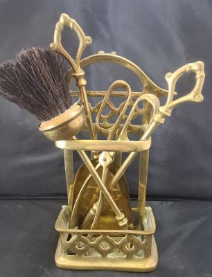 BRASS COMPANION SET 12 X 7.5 INCHES
