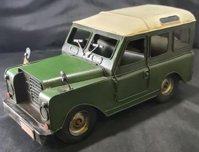 GREEN TIN PLATE SERIES LAND ROVER 13 X 6 X 5 INCHES