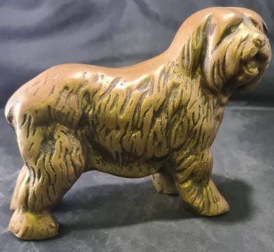 HEAVY VINTAGE BRASS OLD ENGLISH SHEEP DOG JUST SHY OF 4 KILOS 9 X 8 INCHES