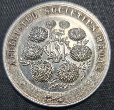 VINTAGE SILVER PLATED AFFILIATED SOCIETIES MEDAL- NATIONAL CHRYSANTHEMUM SOCIETY