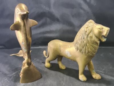 BRASS LION 8 X 8 INCHES &amp; BRASS DOLPHIN 9 X 3 INCHES