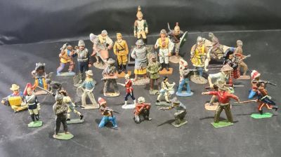 ECLECTIC VINTAGE COLLECTION OF LEAD SOLDIERS &amp; LEAD FIGURES (31)