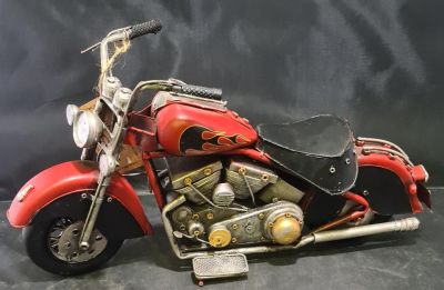 LARGE TIN PLATE HARLEY DAVIDSON BIKE 14 X 8 X 6 INCHES