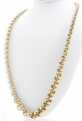 14K Yellow Gold Link Necklace. A 14K yellow gold, 17" long round interlocking link necklace 