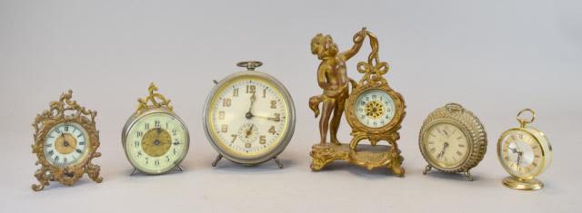 Lot 195: Alarm & Desk Clock Grouping