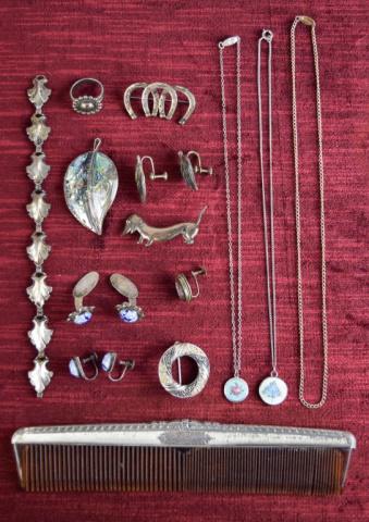 Lot 254: Grouping of Sterling Silver