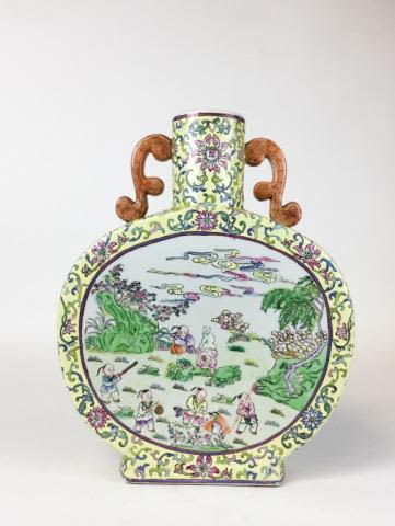Lot 312: Chinese Famille Jaune Moon flask Vase