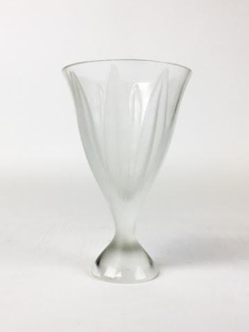 Lot 315: Lalique Campanule Crystal Vase