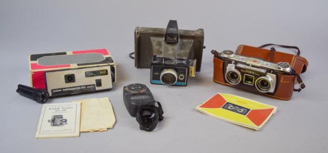 Lot 297: 3 Vintage Polaroid & Kodak Cameras