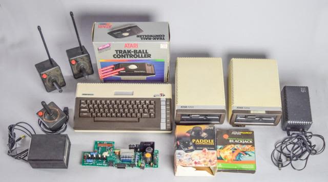 Lot 499: Vintage Atari Electronics