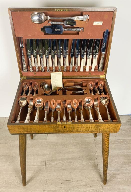 Lot 159: 143 Pcs John Turton Silverplate Flatware in Chest