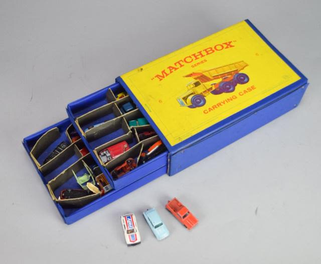 Lot 185: Vintage Cars, Matchbox, Tomica, Hot Wheels, Lesney