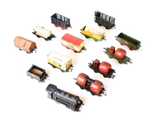 Lot 175: Meccano France Serie Hornby Trains & Tracks