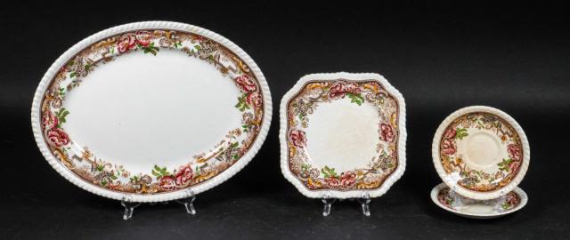 Lot 252: 4 Piece Johnson Brothers English Porcelain 1940