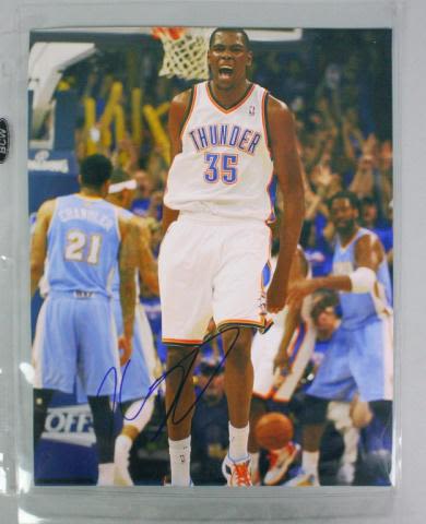 Lot 361: Kevin Durant OKC Thunder Autographed Photo