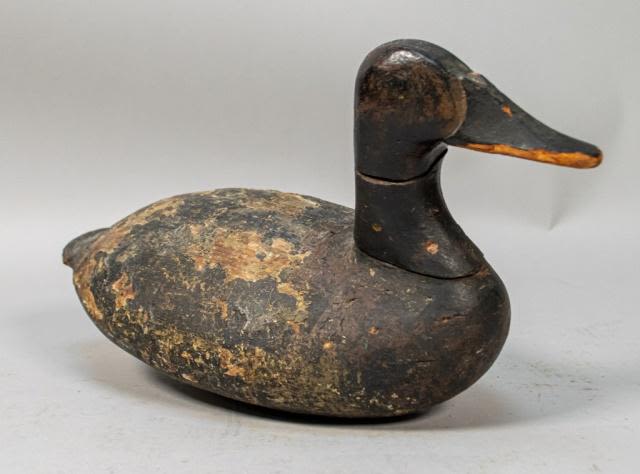 Lot 328: Painted Eye Decoy Duck