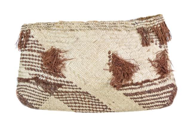 Lot 167: Murik Basket Bag, Clutch-Style with Red Tufts
