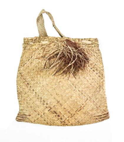 Lot 169: Murik Basket Bag, square Bilum / Sack Shape.