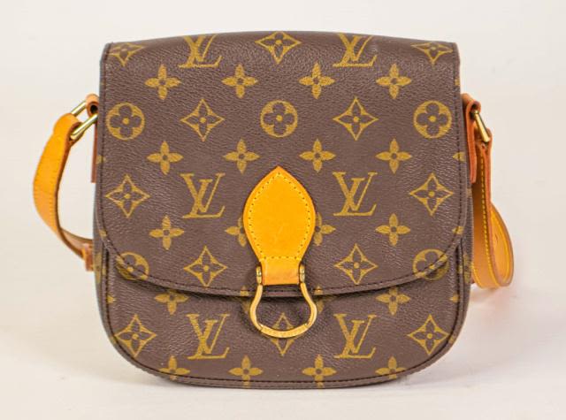 Lot 193: Louis Vuitton Messenger Bag