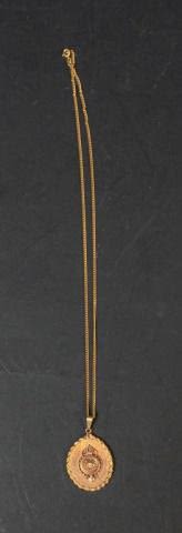 Lot 269: 14K Gold Pendant on Chain