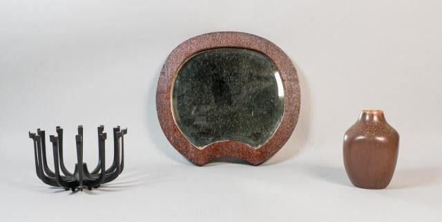 Lot 304: Grouping of Modern Decorative Items