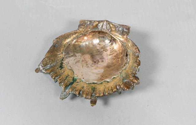 Lot 359: Graziella Laffi Modernist Sterling Clamshell Dish