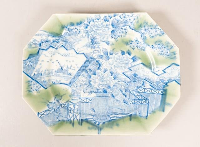 Lot 237: Japanese Transfer Porcelain Platter