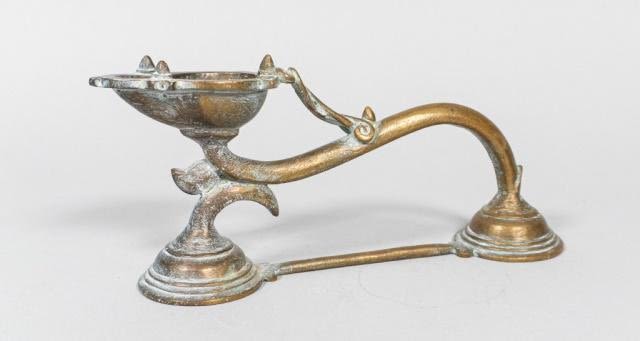Lot 356: Art Nouveau Oil Lamp