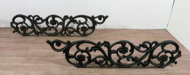 Lot 359: Pair of Decorative Cast Iron Ornamentation