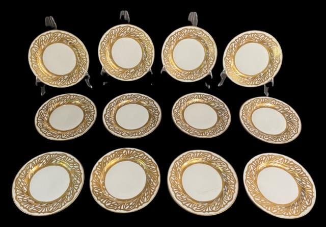 Lot 361: 12 P&P Limoges Porcelain Salad Plates