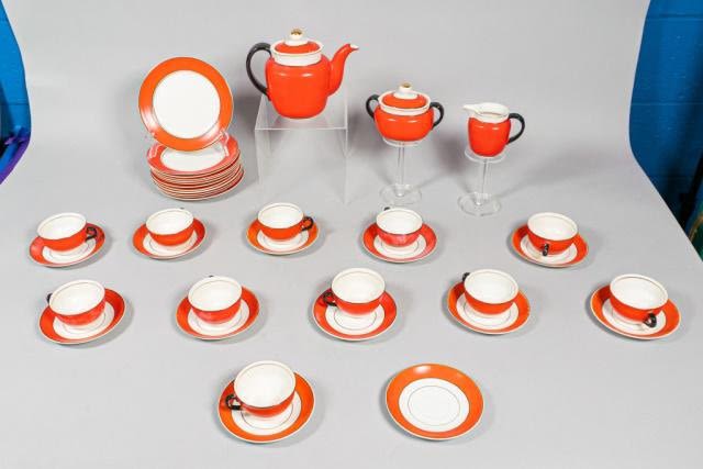 Lot 364: 38 Piece Gelfe Swedish Porcelain Tea Set