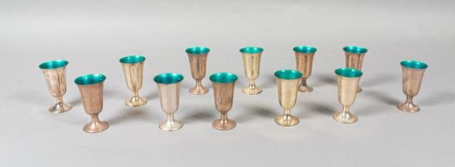 Lot 224: 12 Towle Sterling Silver Liquor Cups