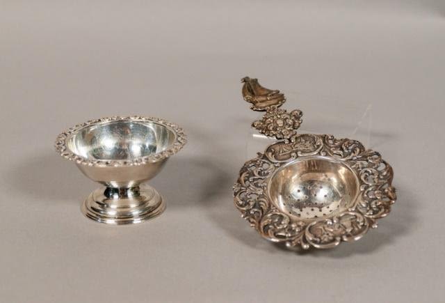 Lot 240: Herbert Hooijkaas 900 Silver Tea Strainer