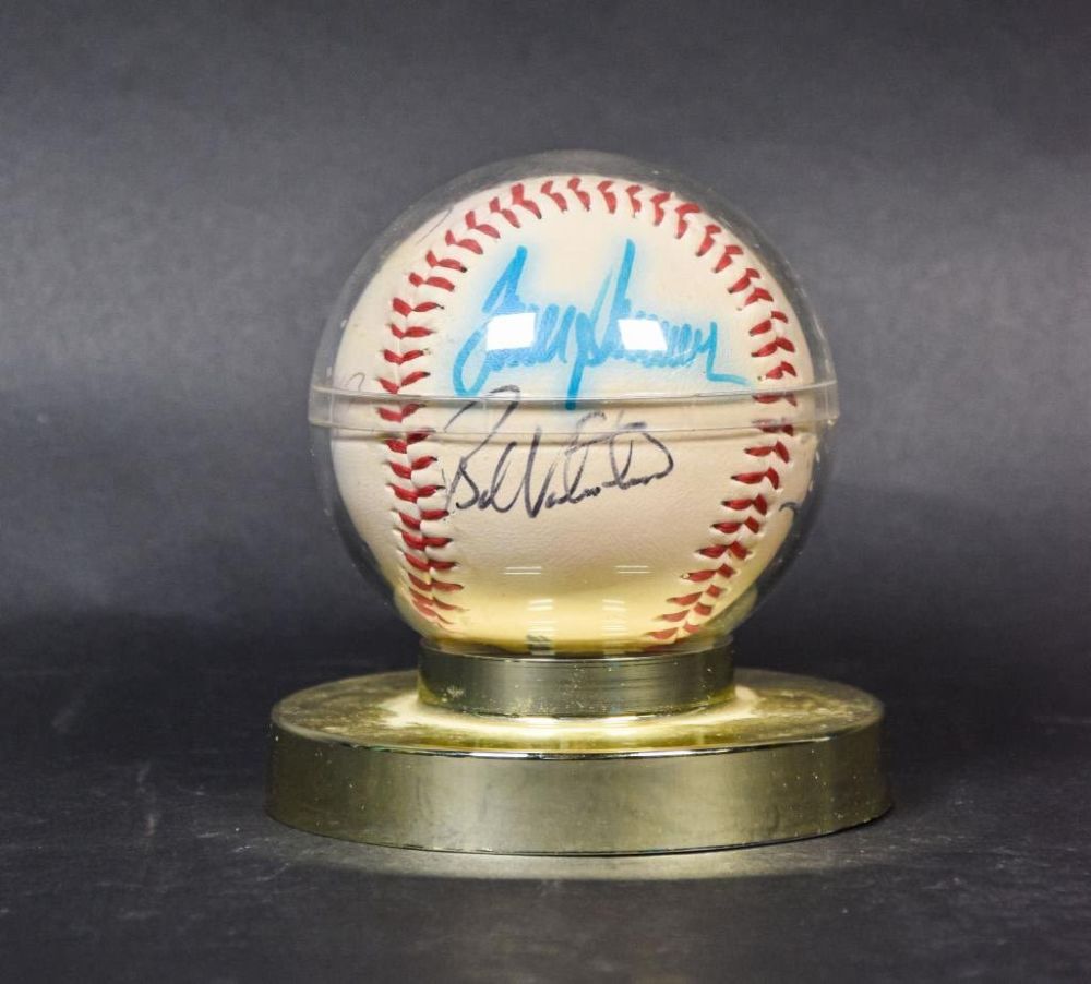 Lot 175: Tom Seaver, Craig Swan Autographed Baseball